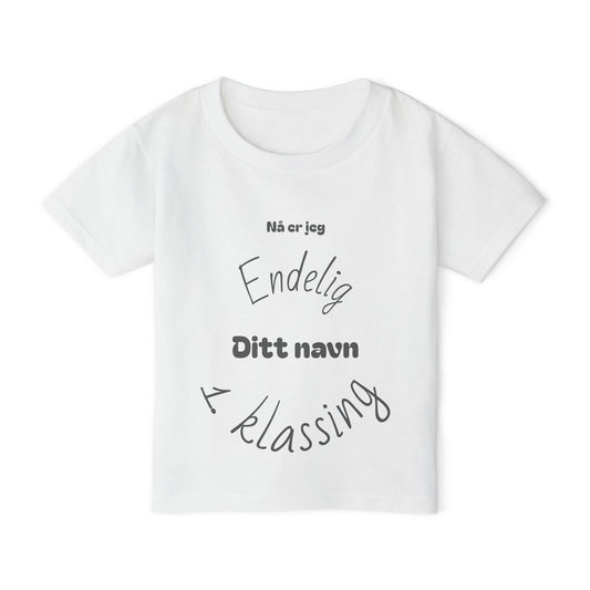 Endelig 1. klasse T‑skjorte med eget navn